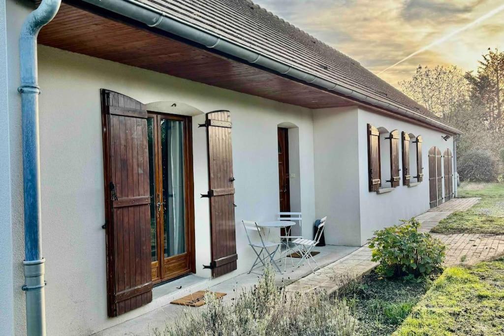 Gite 3 Etoiles Les Gourlines Avec Balneo, Veranda, Piscine Et Garage Avermes Exterior foto