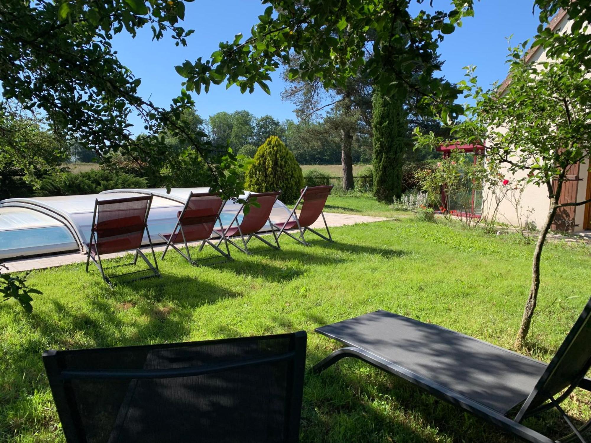 Gite 3 Etoiles Les Gourlines Avec Balneo, Veranda, Piscine Et Garage Avermes Exterior foto